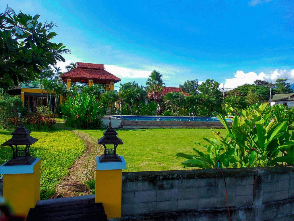Palm Spa Village Resort Mae Rim Exterior foto