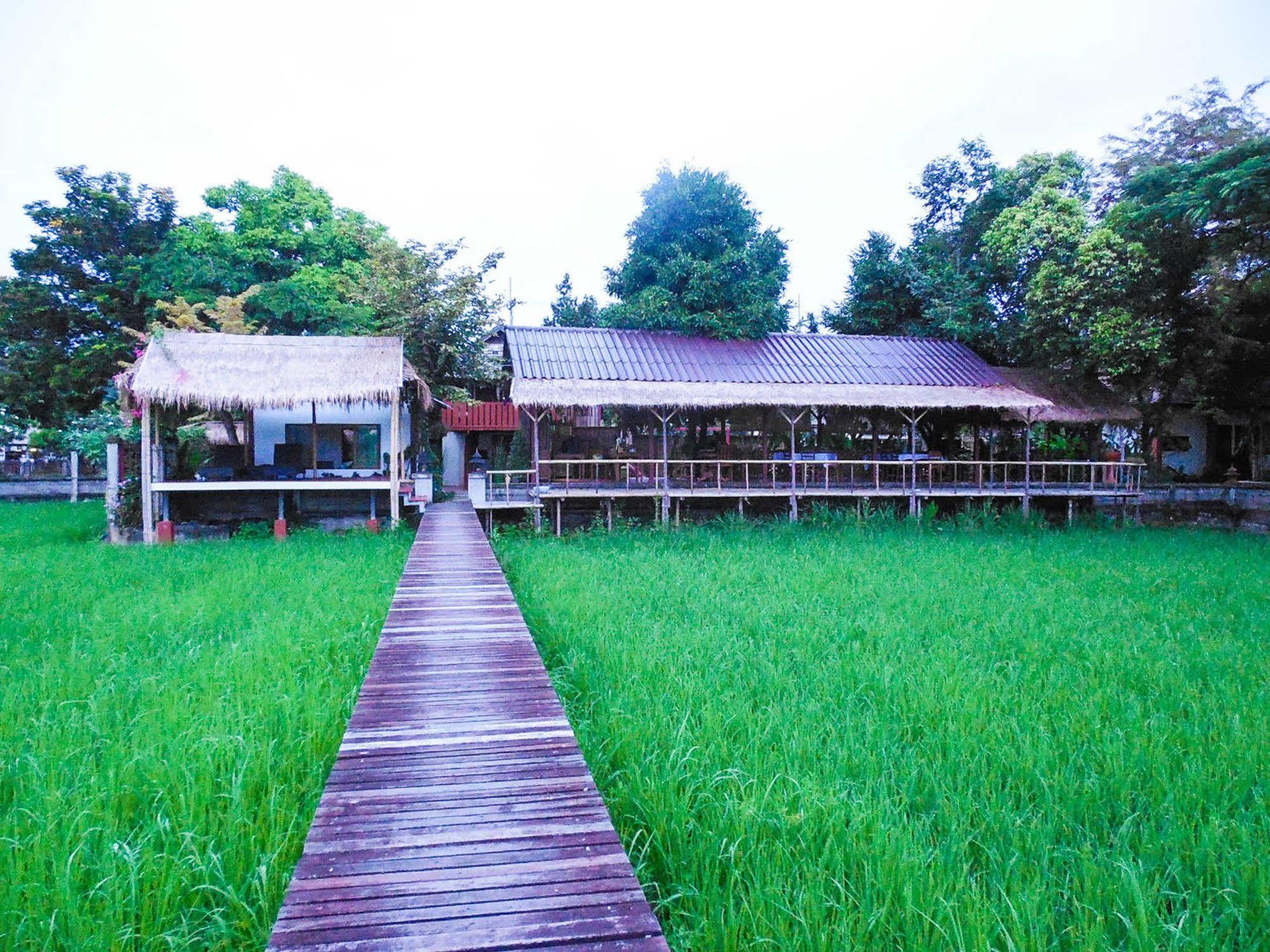 Palm Spa Village Resort Mae Rim Exterior foto